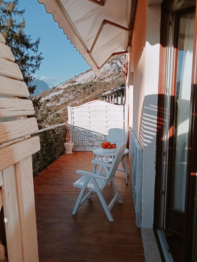 Appartamento Ellen Torbole Sul Garda Εξωτερικό φωτογραφία