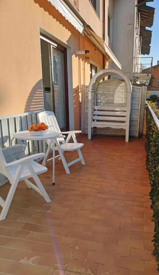 Appartamento Ellen Torbole Sul Garda Εξωτερικό φωτογραφία